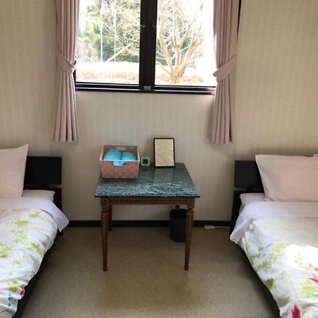 Den'S Inn Fujikawaguchiko Exteriör bild